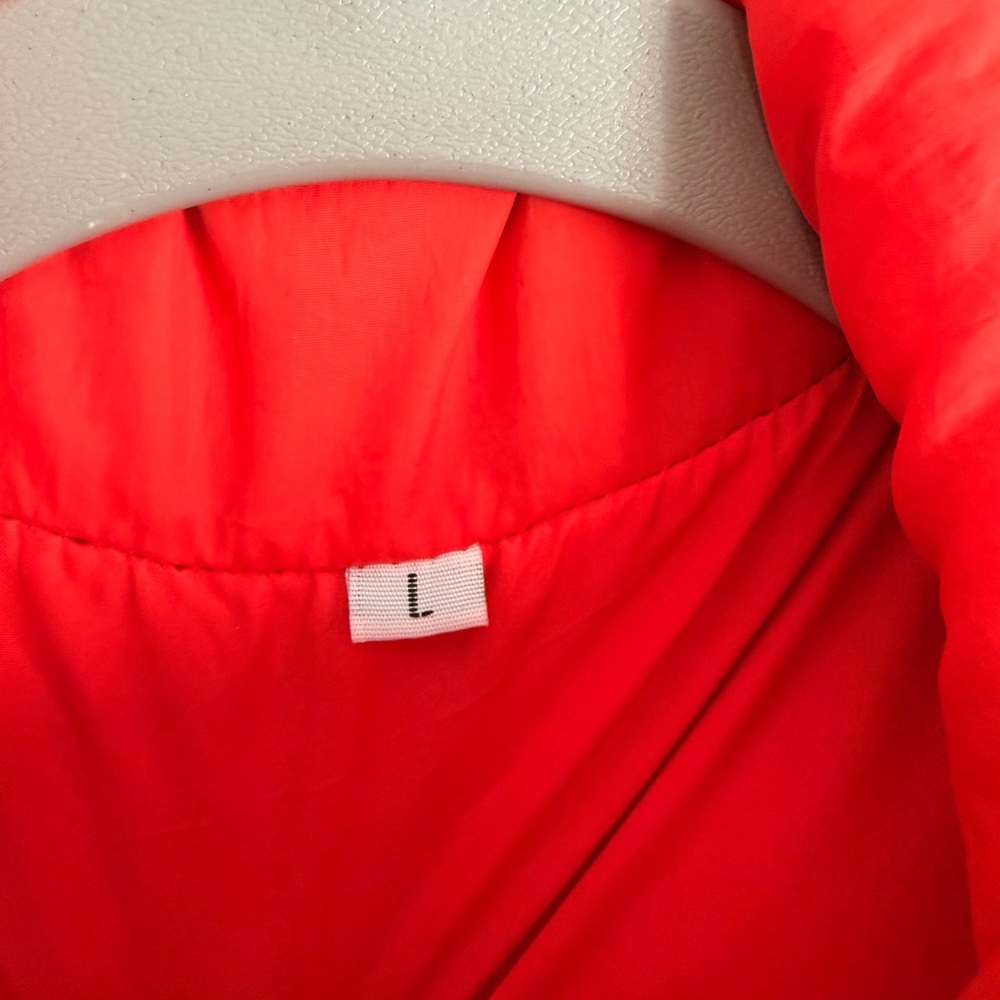 Bright red jacket, large - Picture 3 of 4